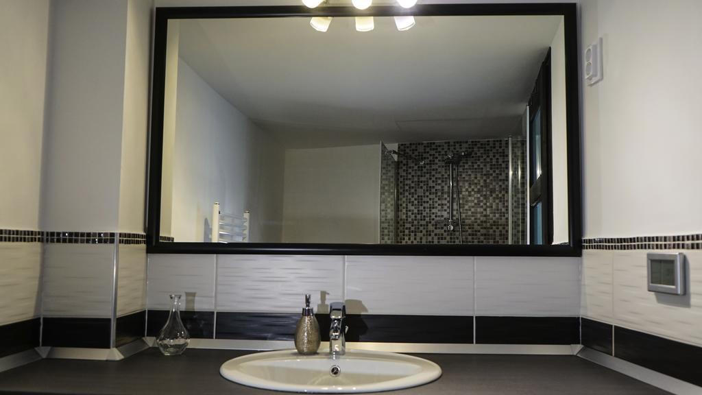 Downtown Deluxe Apartment Еґер Номер фото
