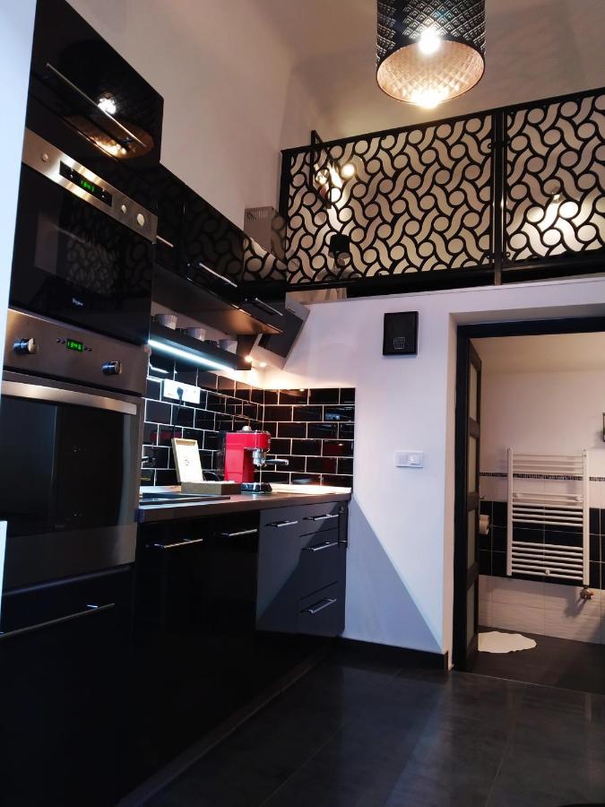 Downtown Deluxe Apartment Еґер Екстер'єр фото
